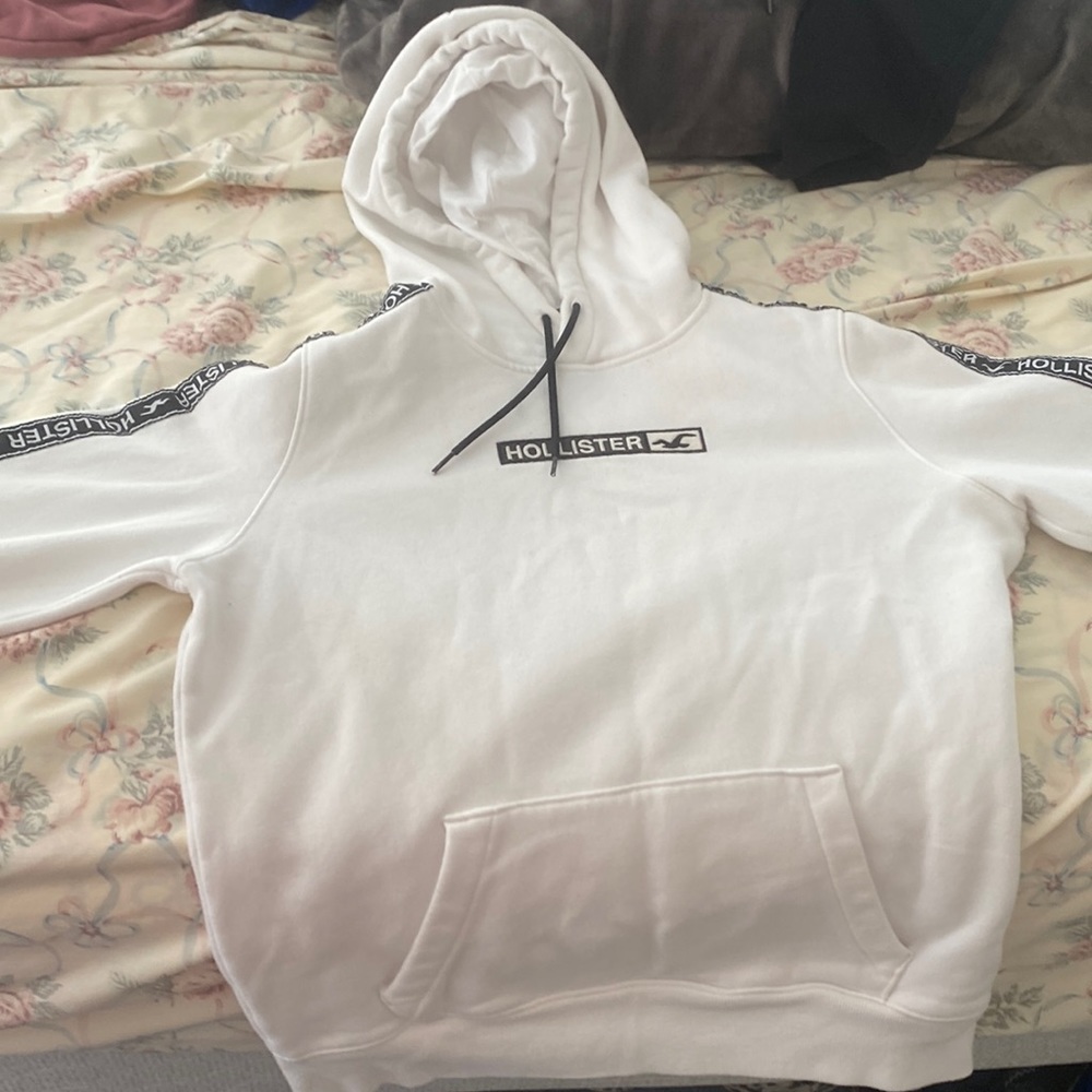 Hollister hoodie